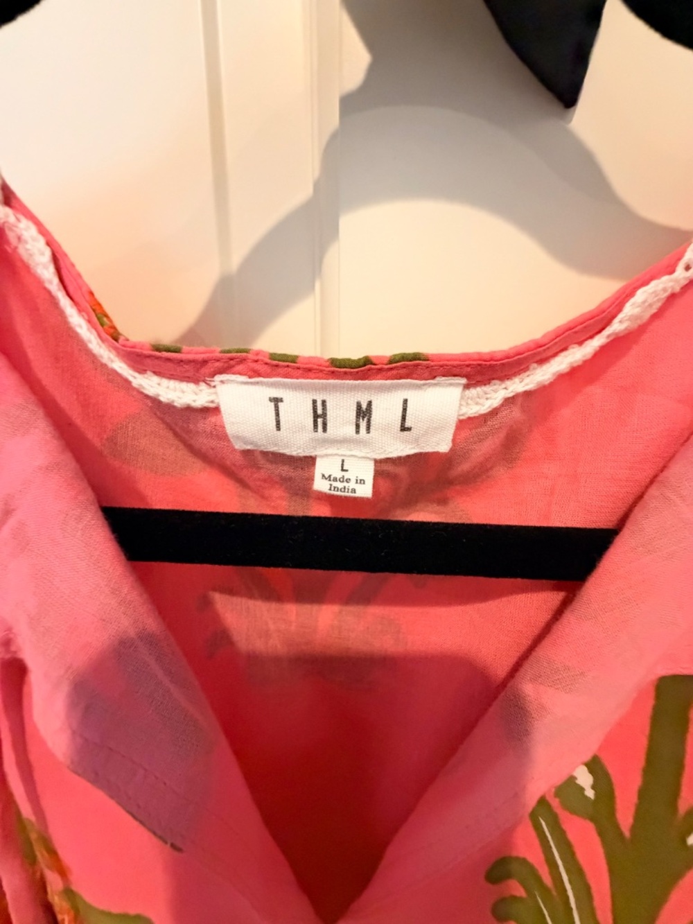 THML Pink Floral Puff Sleeve Tassel Top | L - Picture 4 of 4